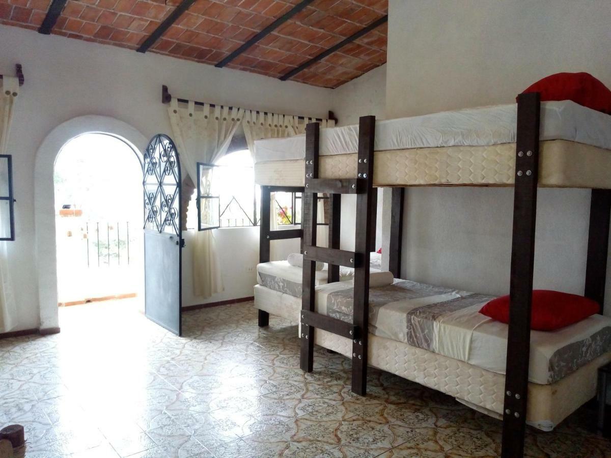 Margaritas Hostel Puerto Vallarta Esterno foto